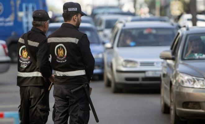شرطة خان يونس تنهي 3 خلافات مالية بقيمة 150 ألف شيكل