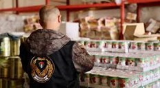 "مباحث التموين" توقف 10 تجار مخالفين وتغلق 6 محال تجارية