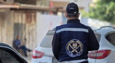 مباحث التموين بخان يونس تتلف 3.4 طن من الفواكه والخضروات الفاسدة