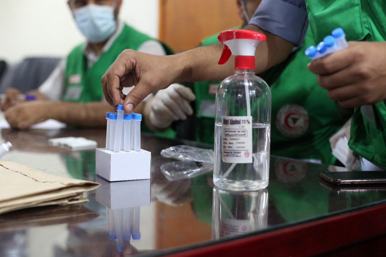 الداخلية تشرع بتطعيم كوادرها ضد فيروس كورونا