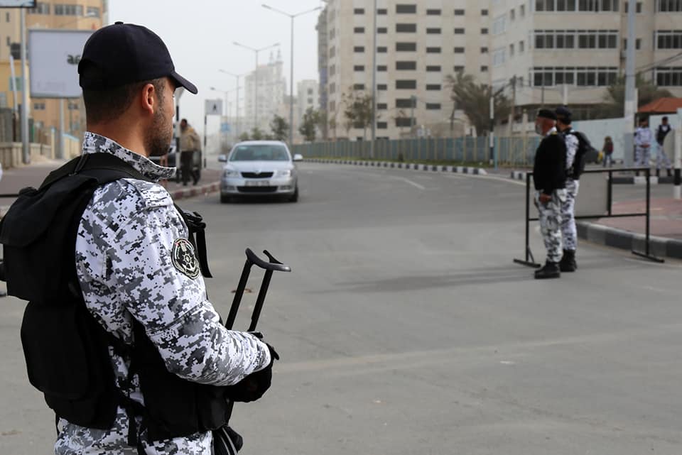 أجهزة الداخلية تُساند جماهير شعبنا المشاركة في مليونية الأرض والعودة