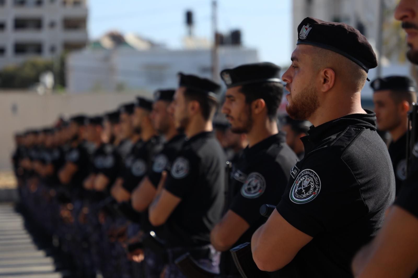 قيادة الشرطة تفتتح عدداً من المنشآت بمدينة عرفات