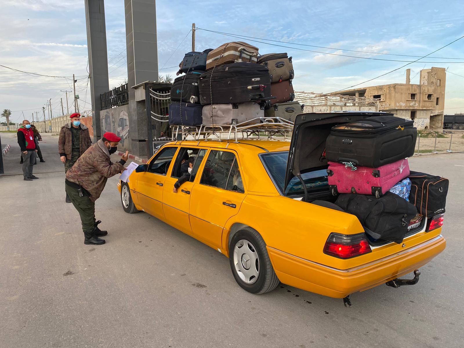 عمل معبر رفح البري في كلا الاتجاهين