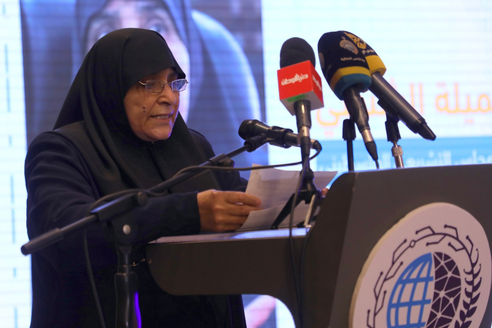 كلية الرباط الجامعية تعقد المؤتمر العلمي حــول "الجريمة الإلكترونية"