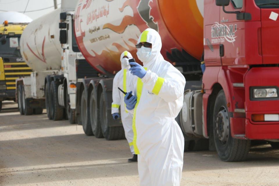 إجراءات الوقاية والسلامة في المعابر التجارية