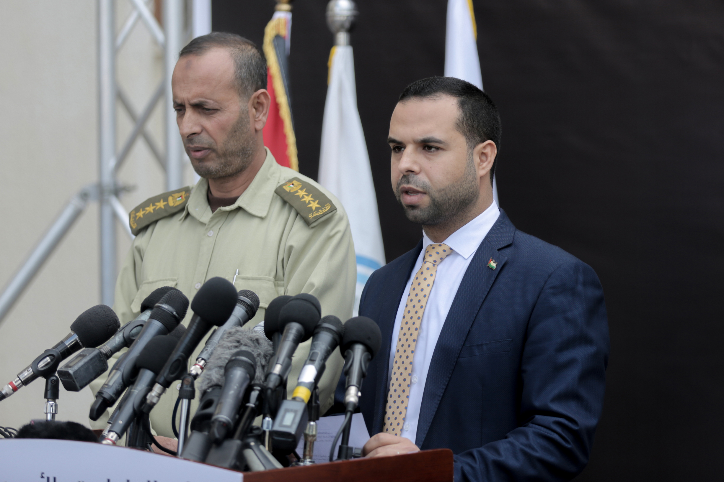 مؤتمر القضاء العسكري بشان إصدار أحكام ضد متخابرين