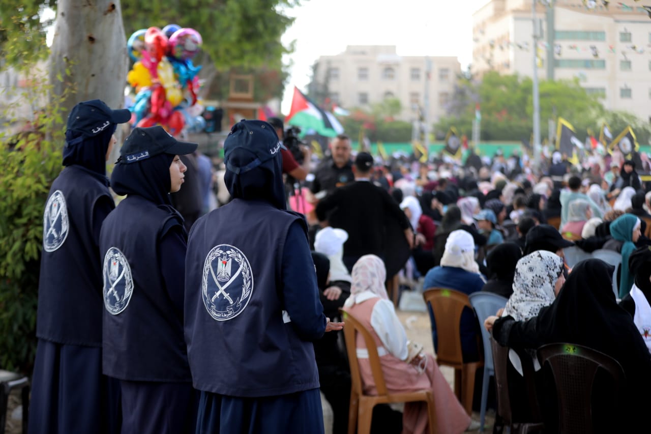 أجهزة الداخلية تُؤمن مهرجاناً لتأبين شهداء العدوان الإسرائيلي