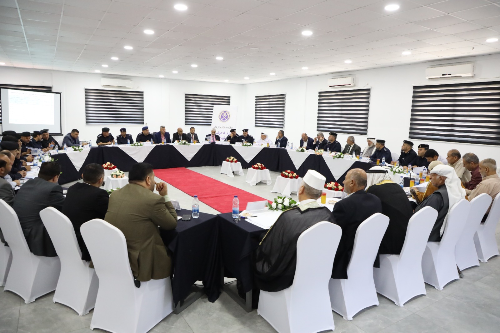 قيادة الشرطة تعقد ورشة حول "السلاح الأبيض وخطورة استخدامه"