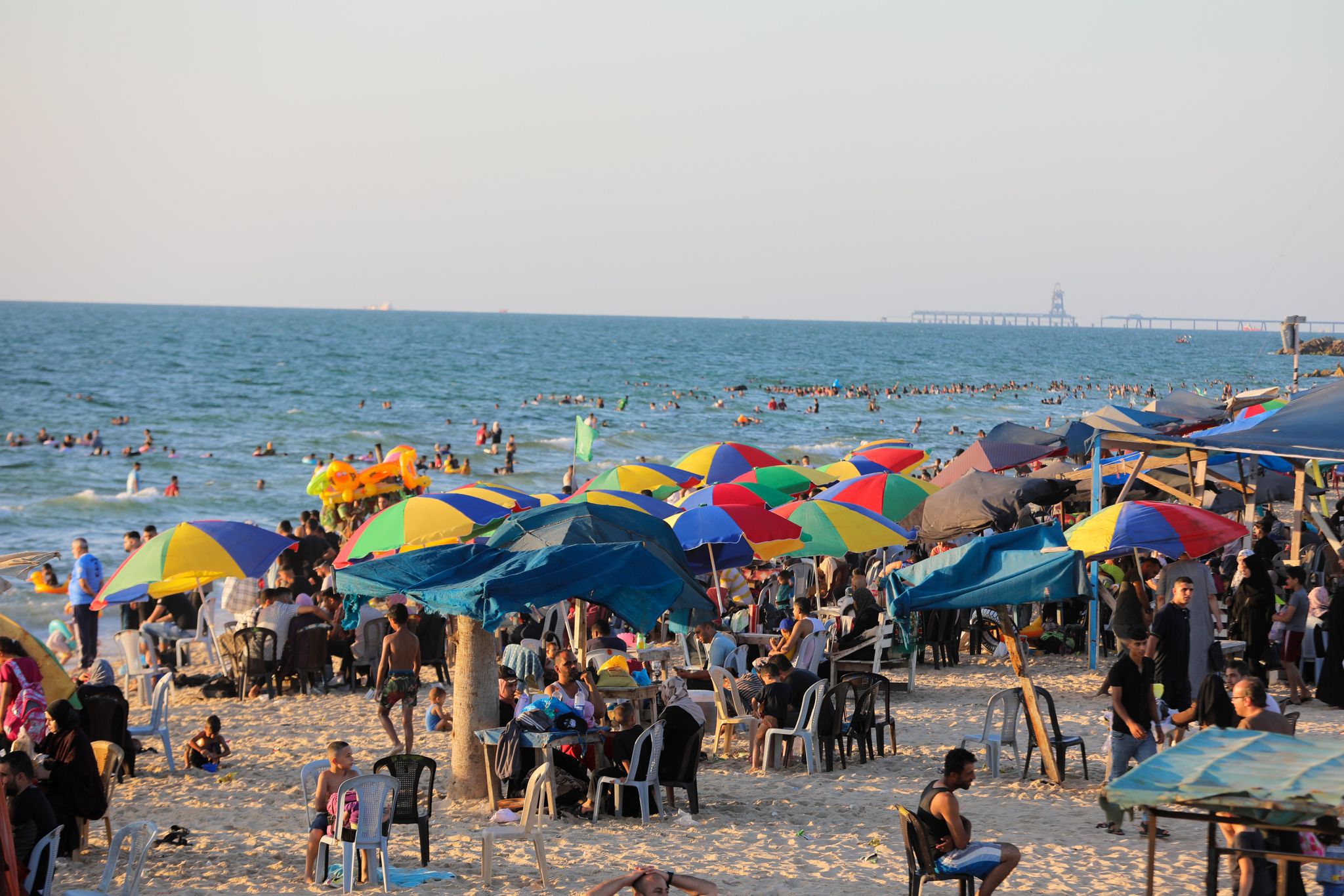 صور من عمل أجهزة وزارة الداخلية خلال عطلة نهاية الأسبوع