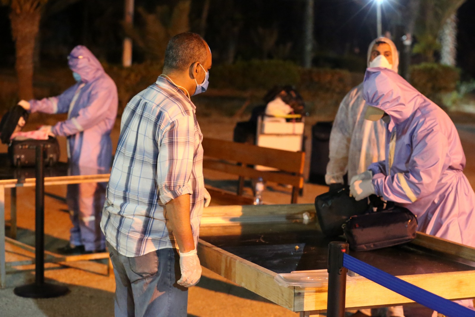 تسهيل وصول الفوج الثالث من العائدين عبر معبر رفح