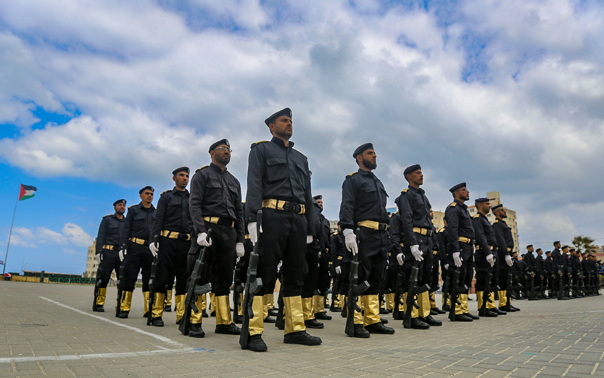 حفل تخريج دورة الخاصة الـ (10) ودورة المستجدين الـ (31) بالمديرية العامة للتدريب