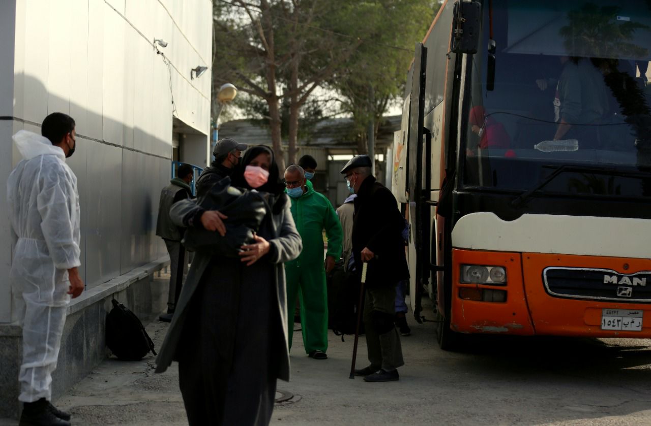 حركة معبر رفح البري خلال أيام فتحه استثنائيًا لمدة أربعة أيام في الاتجاهين