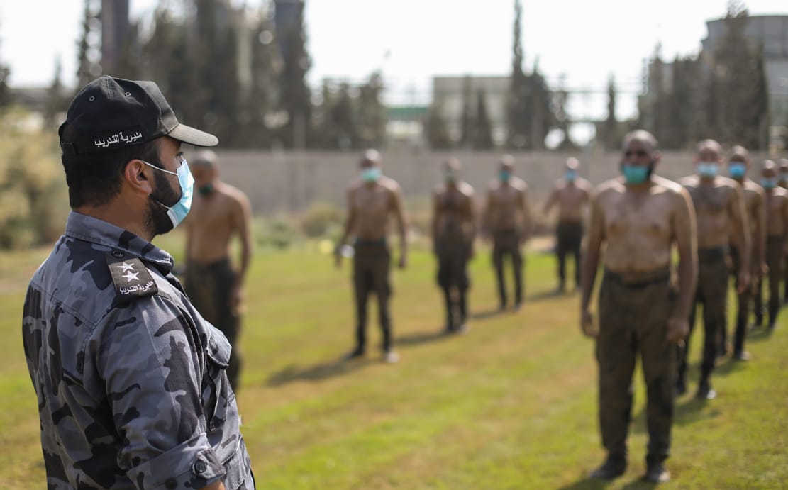 تخريج الدفعة الأولى من العناصر المستجدين على بند التشغيل المؤقت