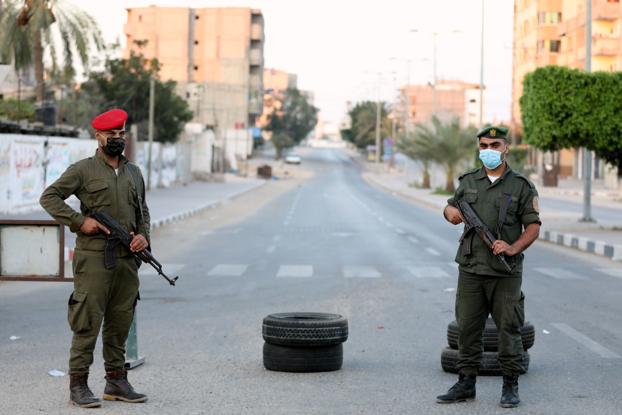 اليوم الخامس من حظر التجول في غزة لمواجهة "كورونا"