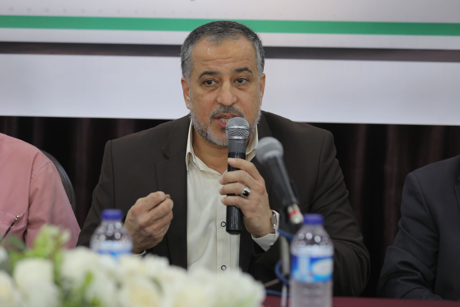 "الداخلية" تفتتح صالة المراجعين بمديرية غزة بعد تطويرها