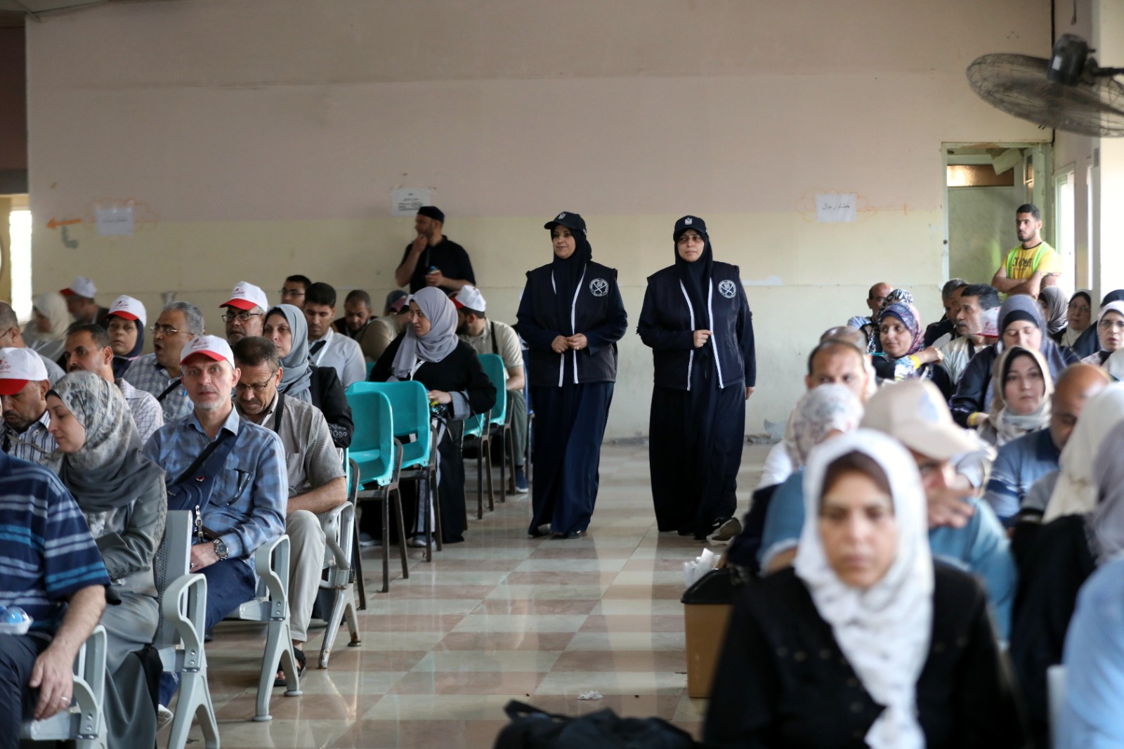 مغادرة حجاج قطاع غزة عبر معبر رفح 