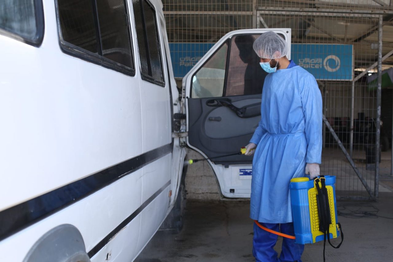 عمل الشرطة العسكرية عبر حاجز بيت حانون في استقبال الوافدين ونقلهم لمراكز الحجر الصحي الاحترازي