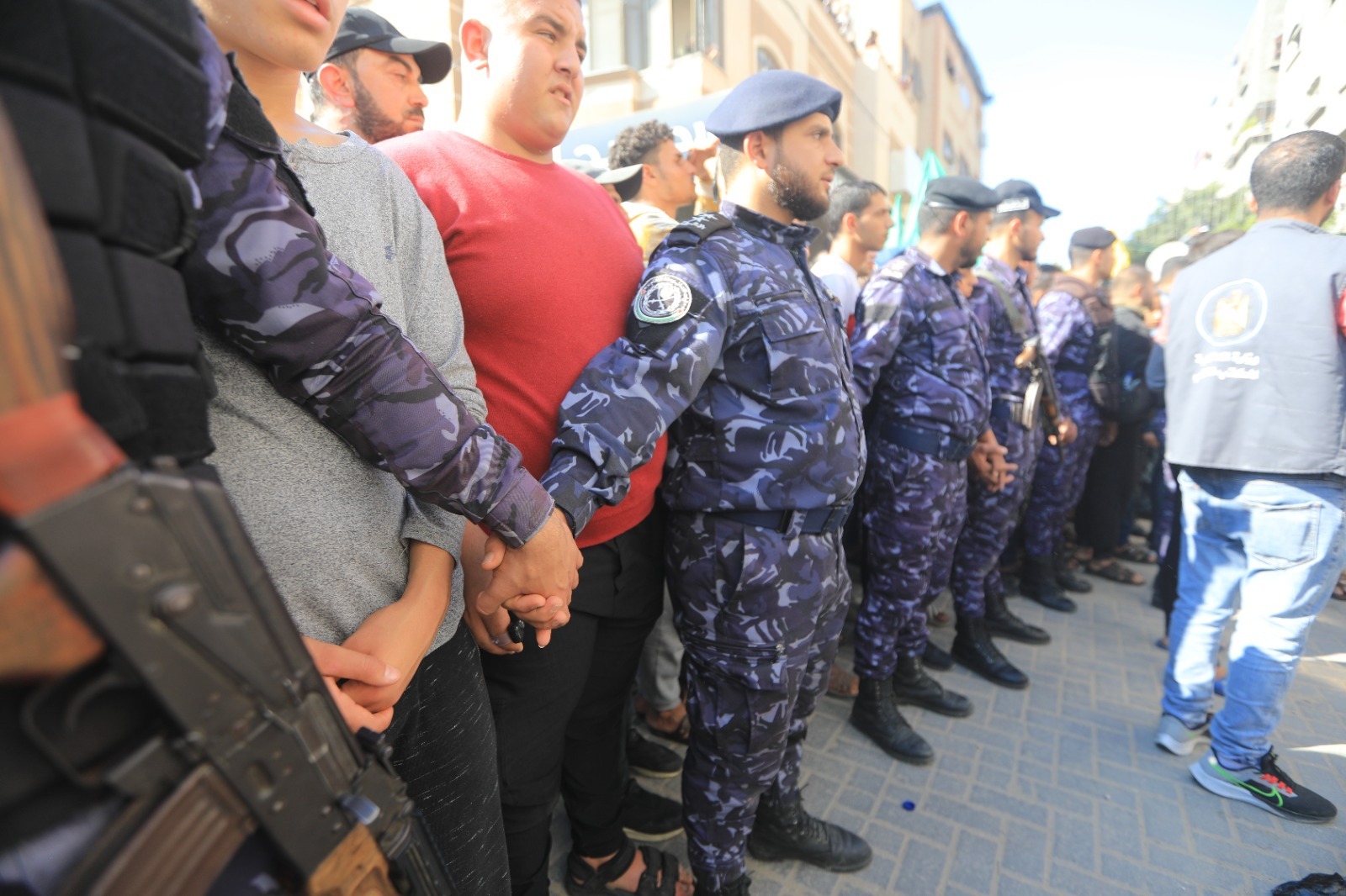 "أجهزة الداخلية" تؤمن جنازة تشييع ضحايا حريق جباليا