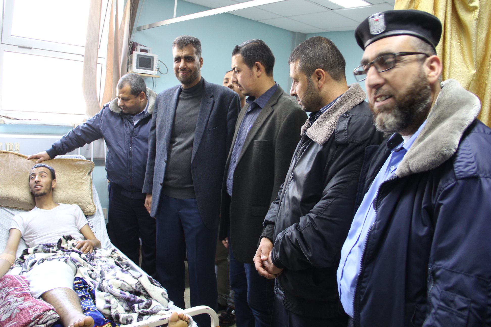 الداخلية تقدم واجب العزاء لذوي شهداء الجمعة الثانية من مسيرات العودة