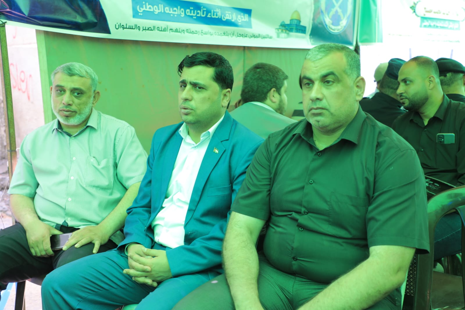 "قيادة الداخلية" تشارك في بيت عزاء شهيد الواجب ملازم "خالد محمد مصلح"