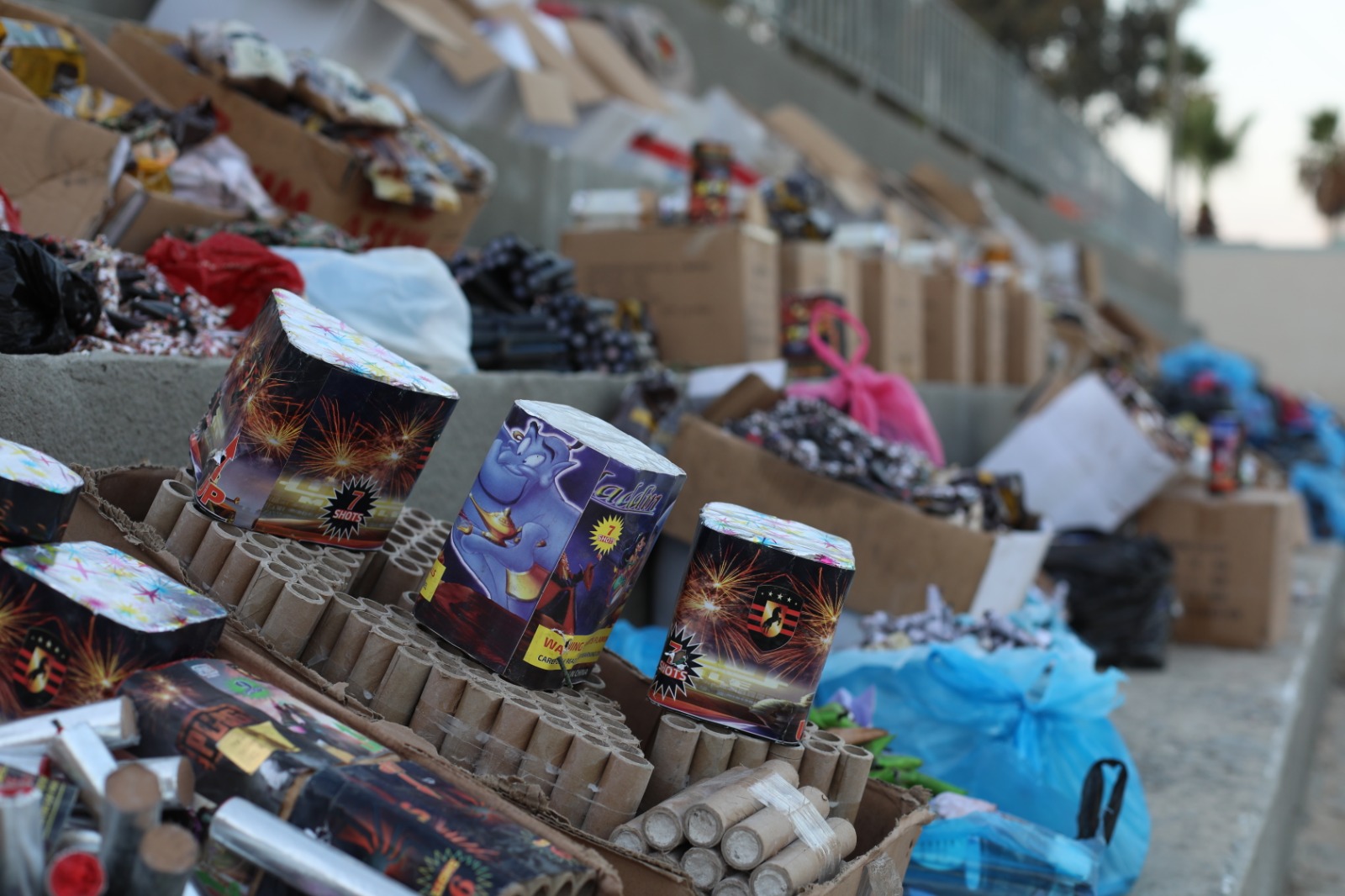 الشرطة تضبط ورشة لتصنيع المفرقعات شرق غزة