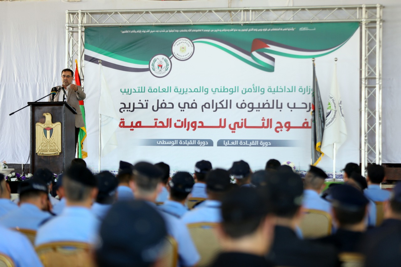 صور.. "مديرية التدريب" تُخرج الفوج الثاني من برنامج "التدريب الحتمي"