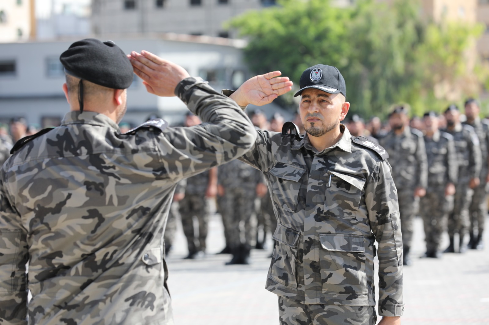 "مديرية التدريب" تُخرج دورة تأهيل الضباط الــ 38