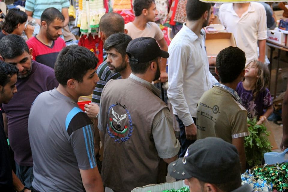 هذه غزة.. عشية عيد الفطر السعيد