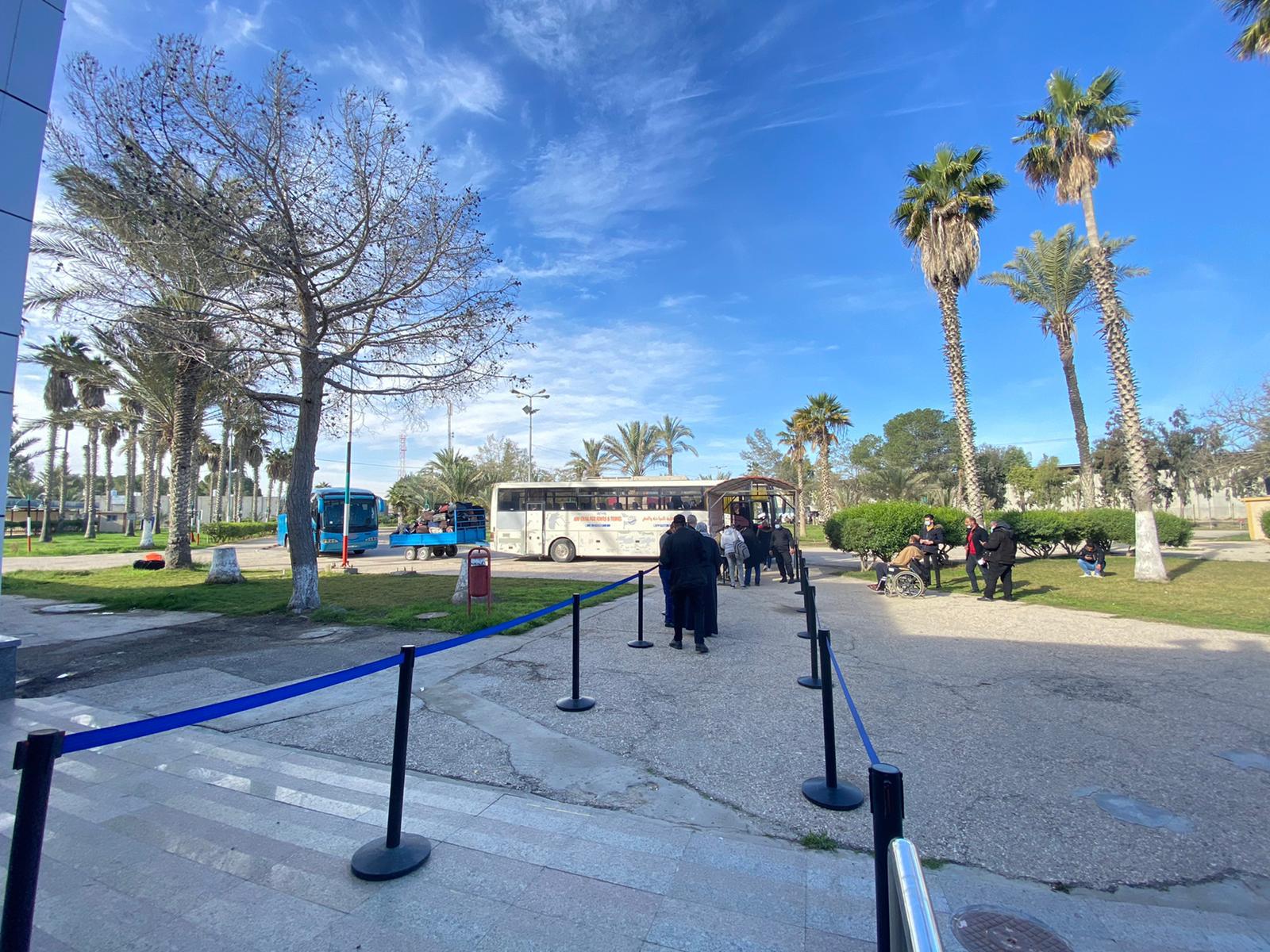 عمل معبر رفح البري في كلا الاتجاهين