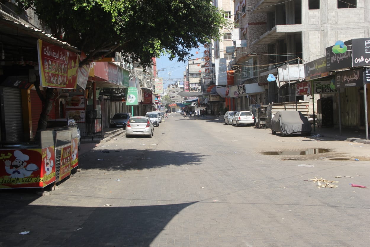 سريان قرار حظر التجوال الشامل في محافظات قطاع غزة 