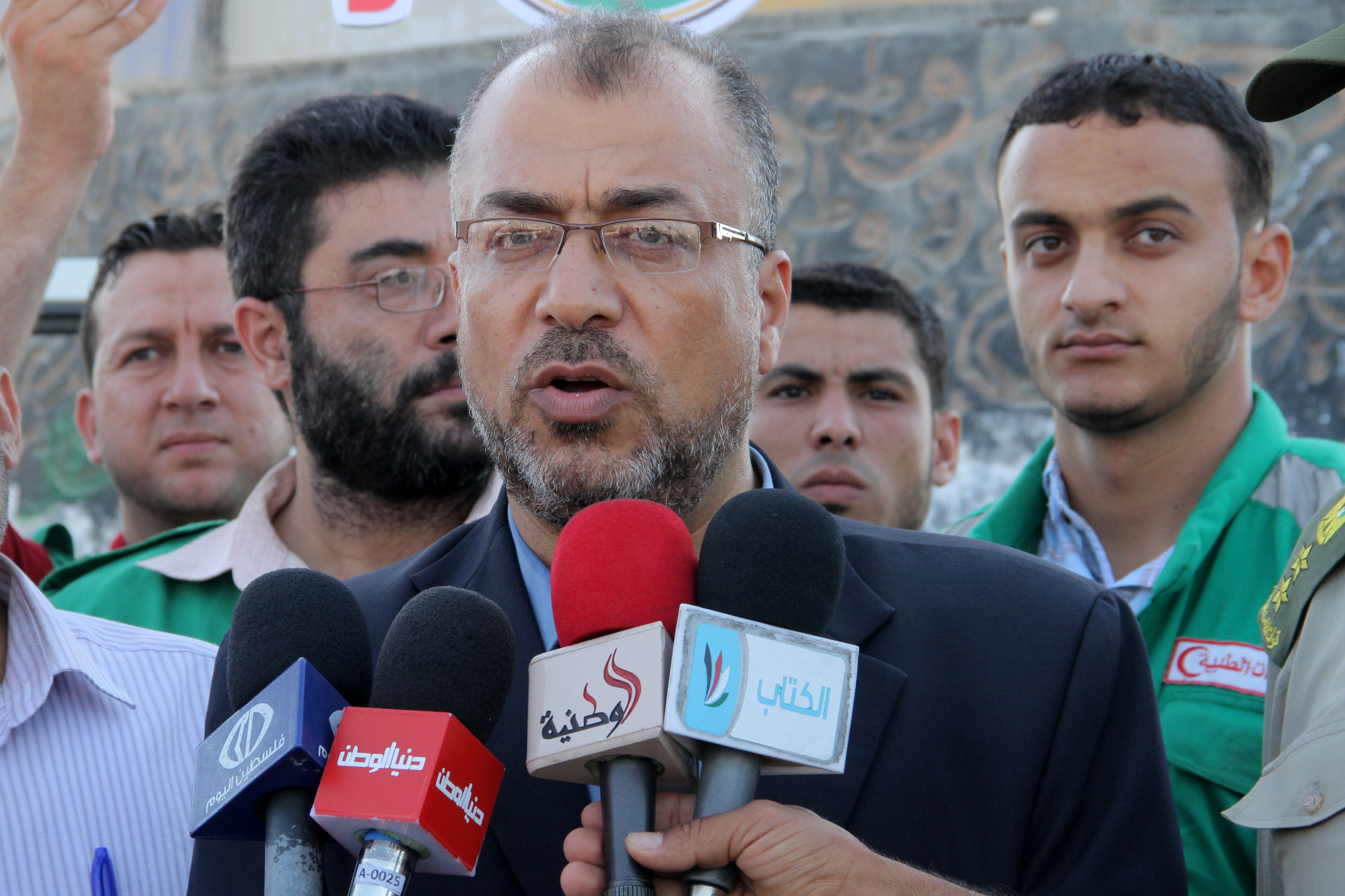 الحملة التوعية للمصطافين من ضربات الشمس ولسعات القناديل