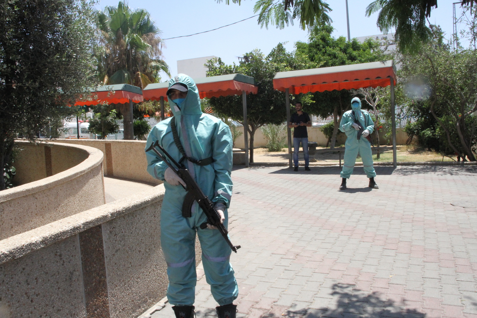 المناورة التدريبية المشتركة لمحاكاة وقوع إصابة بفيروس كورونا في حي مكتظ