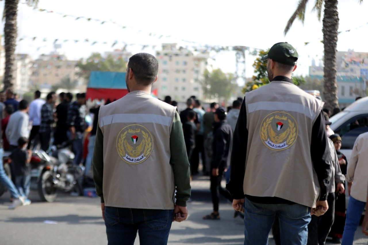 أجهزة الداخلية تُؤمن مهرجاناً لتأبين شهداء العدوان الإسرائيلي