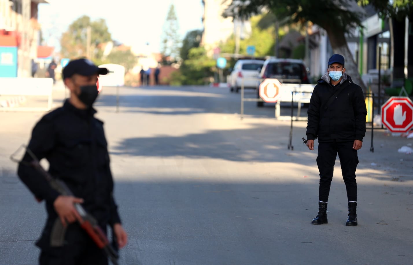 سريان الإغلاق الشامل وحظر التجوال في قطاع غزة  