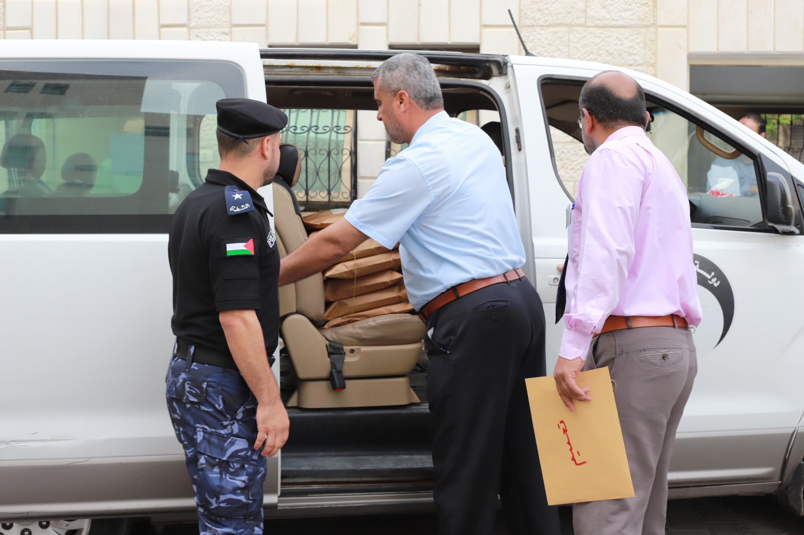 الشرطة تشرع بتأمين انعقاد اختبارات الثانوية العامة