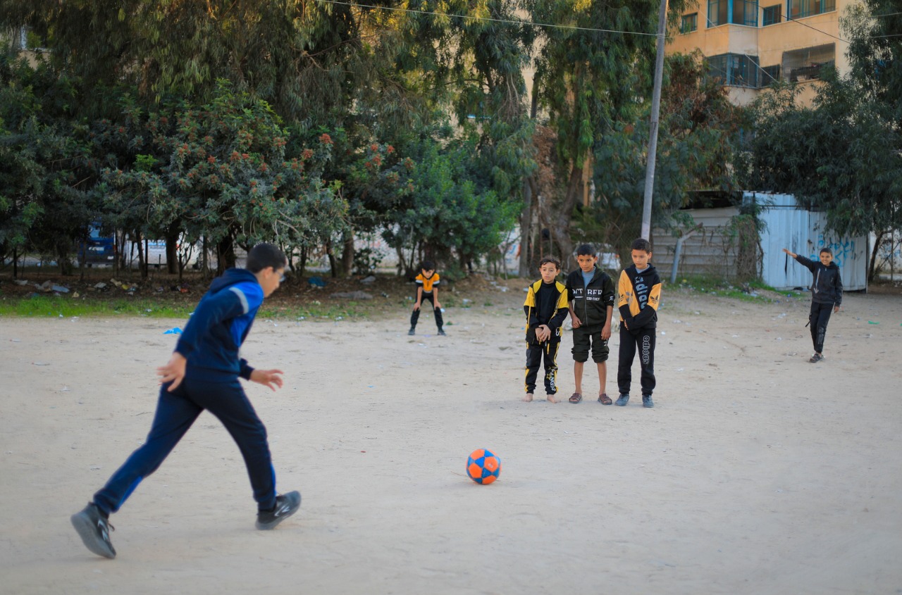 أجواء قضاء المواطنين بغزة الإجازة الأسبوعية في عدد من الأماكن الترفيهية مساء الجمعة