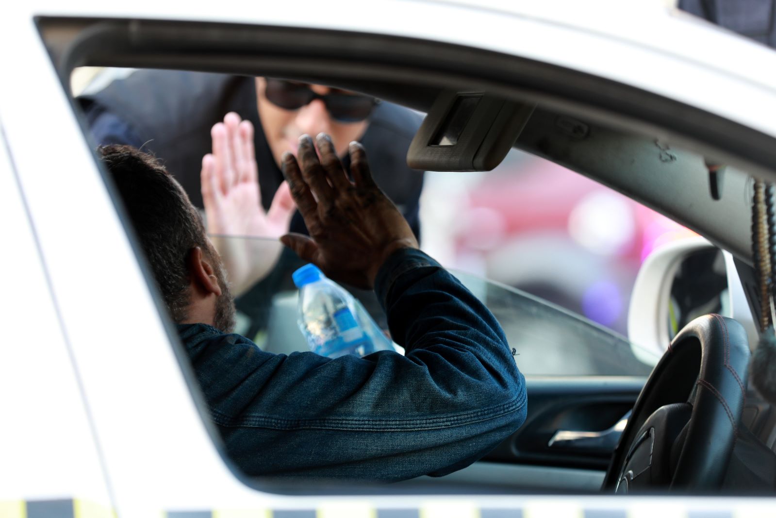 انتشار شرطة المرور والنجدة في ساعات ما قبل الإفطار