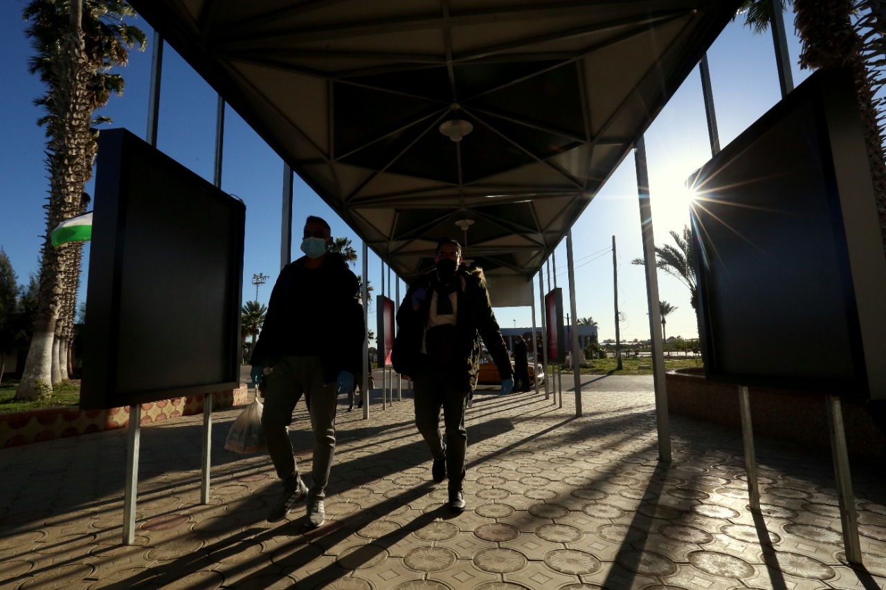 حركة معبر رفح البري خلال أيام فتحه استثنائيًا لمدة أربعة أيام في الاتجاهين