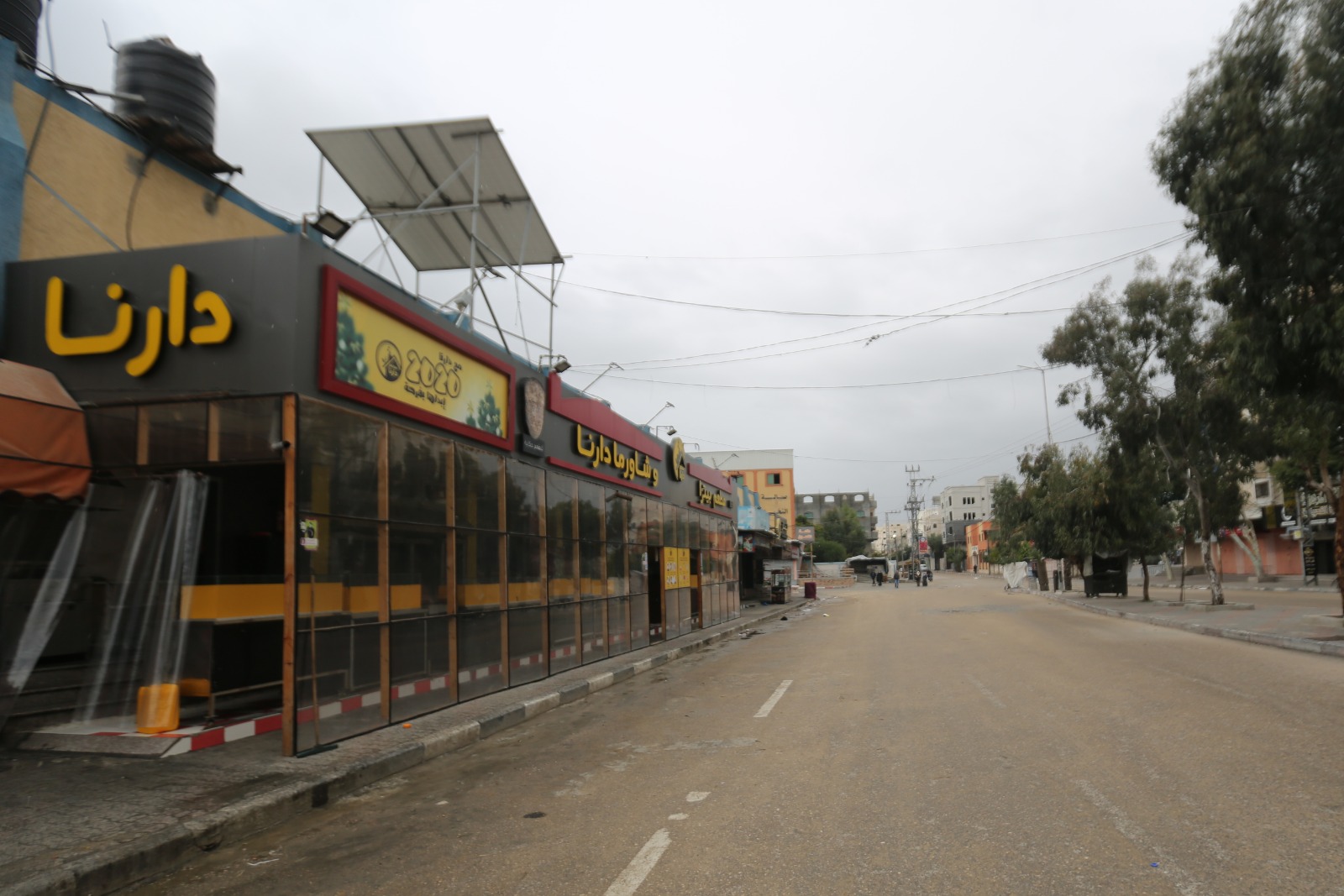 استمرار الإغلاق الكلي للمحال والمنشآت (الجمعة والسبت) للأسبوع الثامن