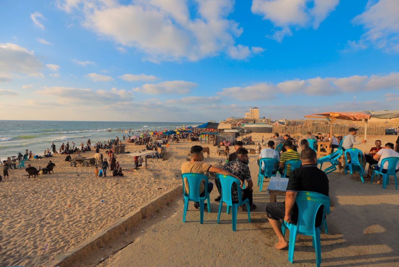 قضاء المواطنين في غزة إجازة عيد الأضحى المبارك