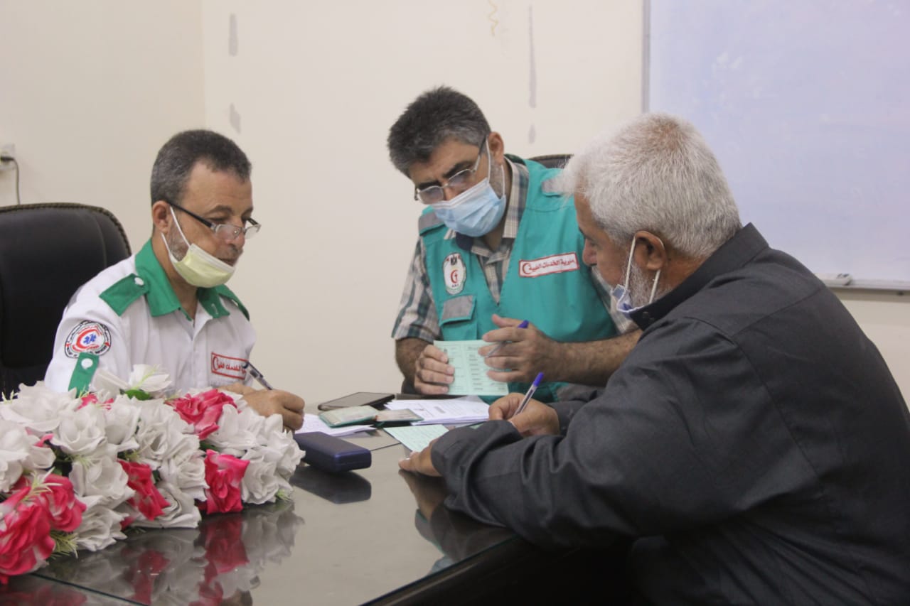 الداخلية تشرع بتطعيم كوادرها ضد فيروس كورونا