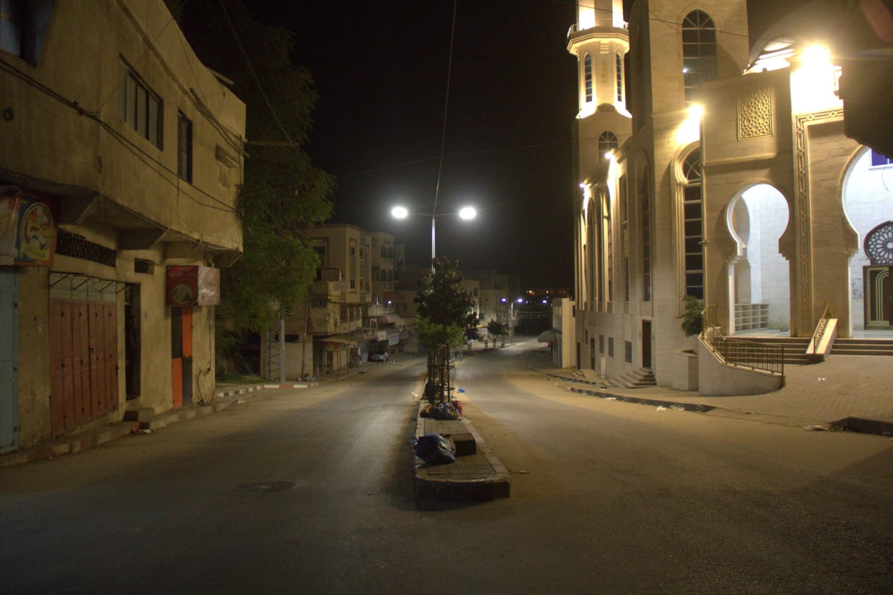 سريان الإغلاق الشامل وحظر التجوال في قطاع غزة  