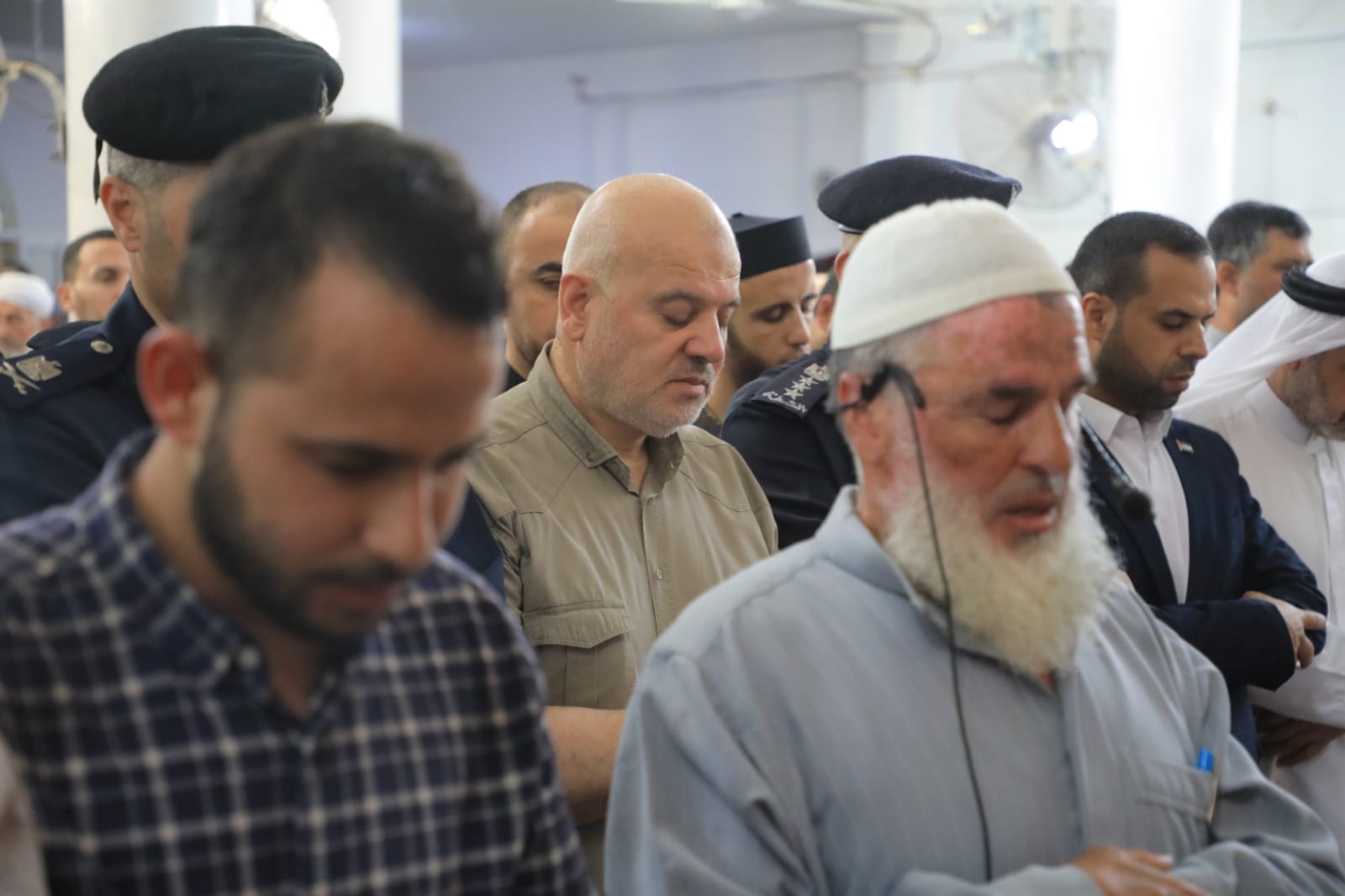 تشييع جثمان شهيد الواجب "مصلح" بموكب عسكري بمشاركة قيادة "الداخلية" والشرطة