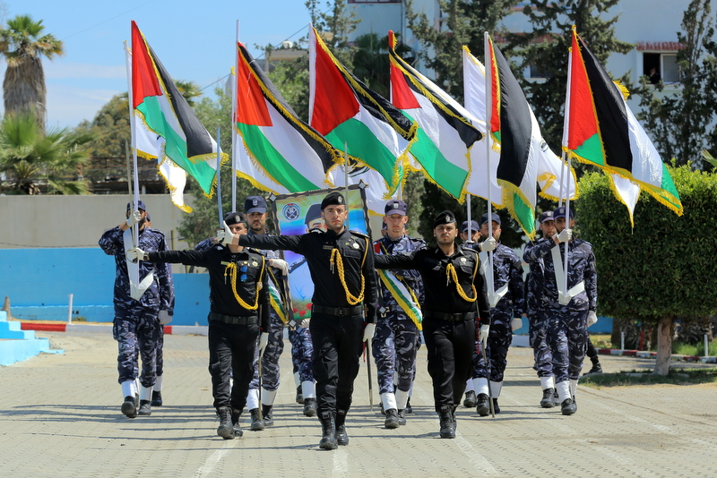 تخريج "دورة غزة سيف الأقصى" - ضباط وضباط صف بالشرطة 