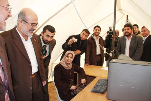 وزارة الداخلية تفتتح مكتب وزير الداخلية على انقاض 