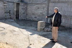 العميد شاهين يتفقد سير عملية الإعمار بمقار الداخلية