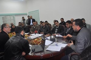 "الداخلية" الأولى حكومياً بانتظام العمل الإداري