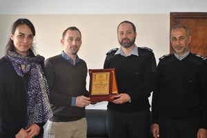 مديرية التدريب تبحث التعاون مع الصليب الأحمر