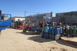 الضبط الميداني يضبط عدة تجاوزات لمحطة غاز