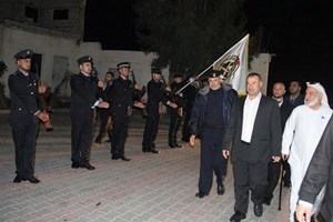  وزير الداخلية يتفقد الأجهزة الأمنية بالوسطى 